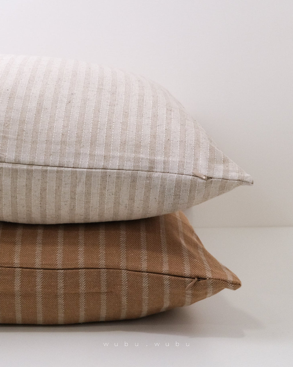 Crema 亞麻線條抱枕套