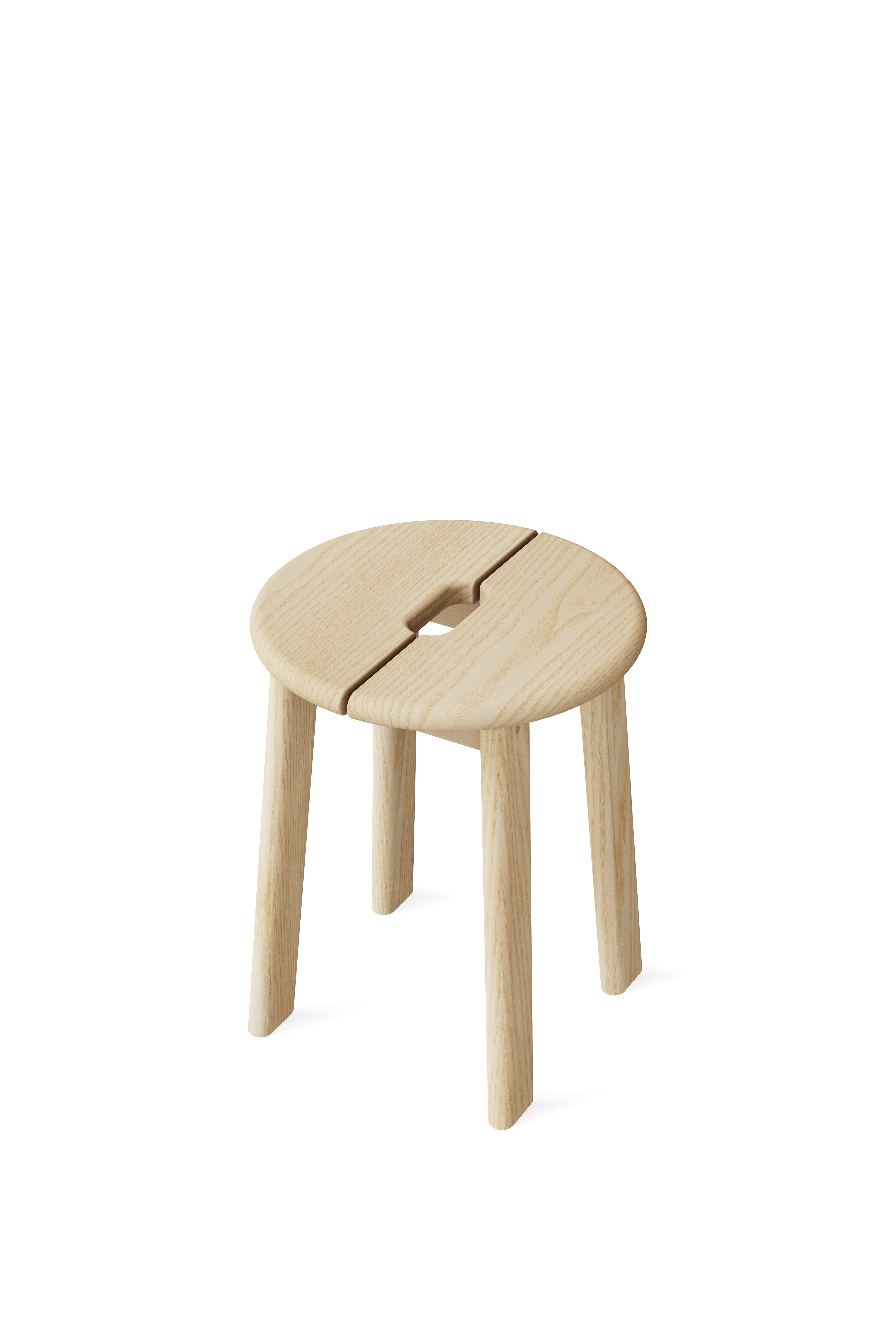 BRAVO Stool - 原木