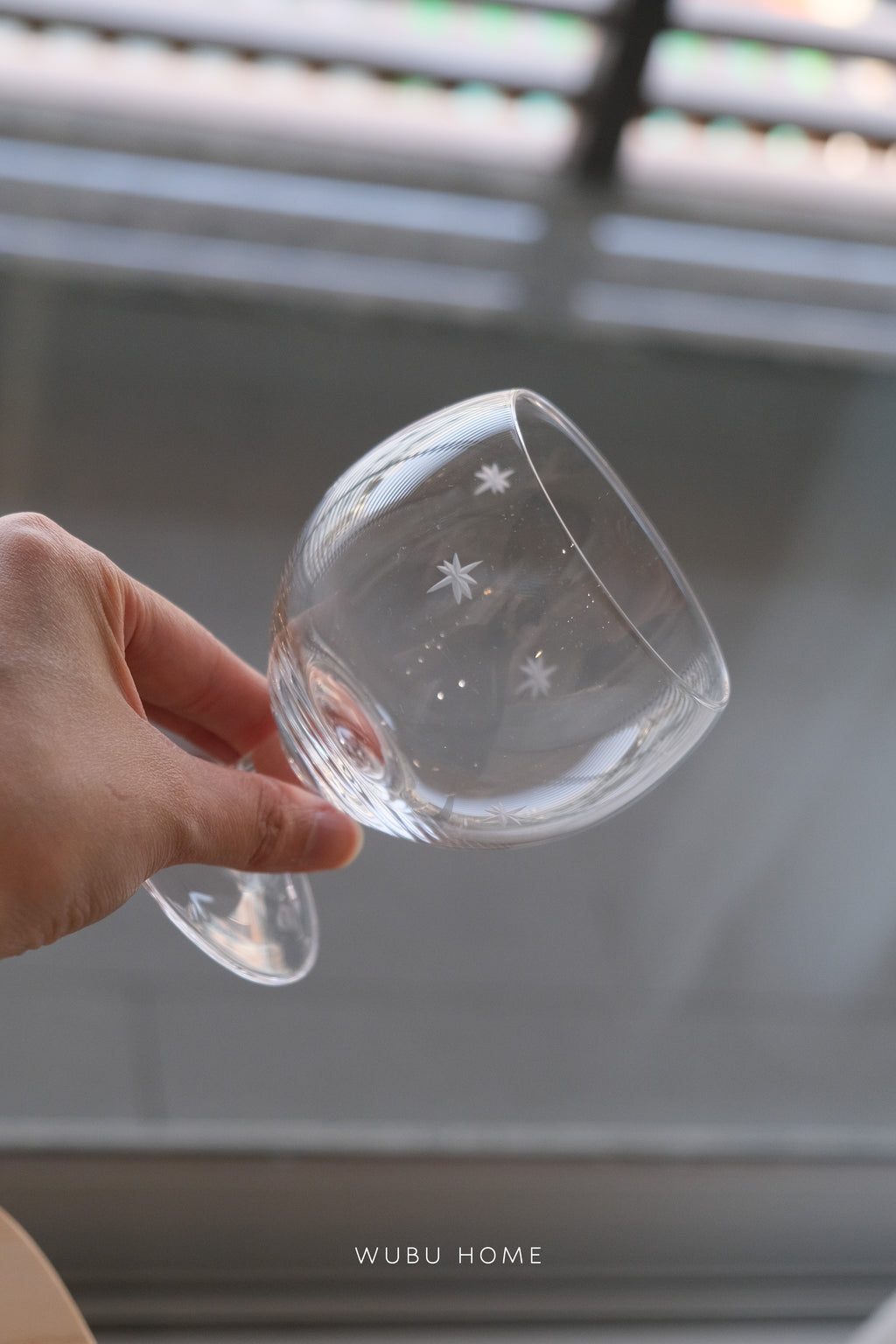 星芒點綴胖胖酒杯