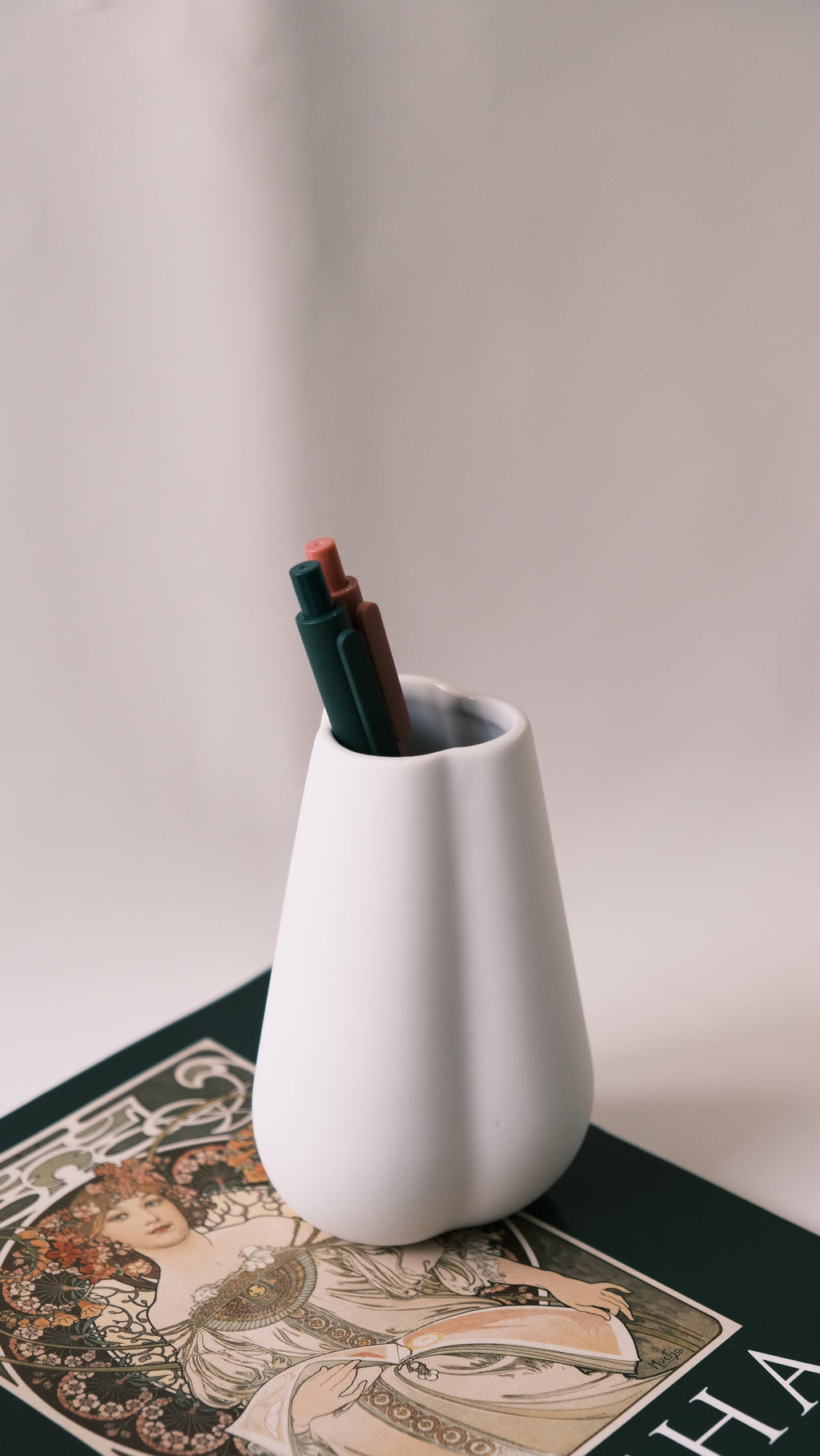 瑞典Cooee 三葉草花器(H11cm)