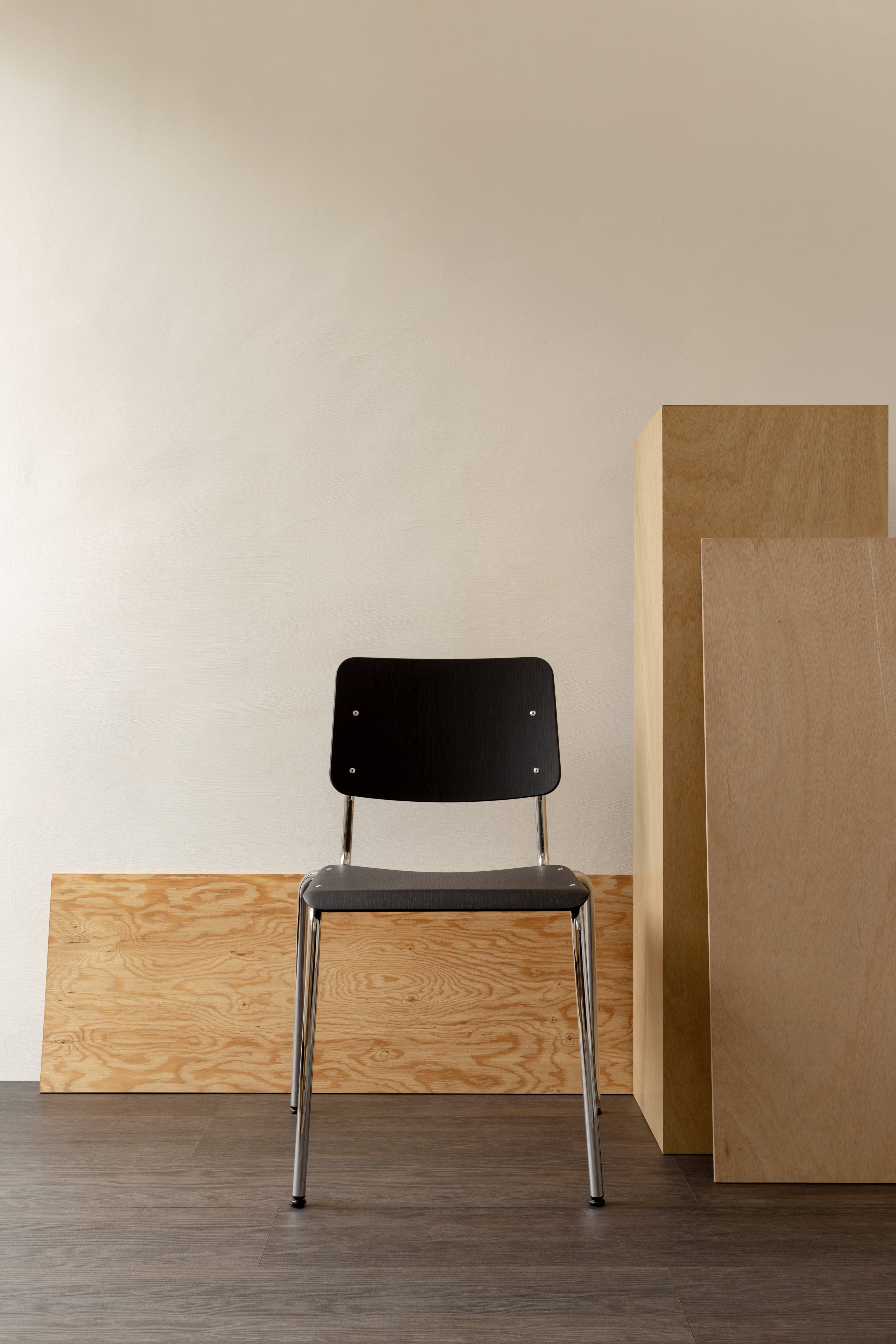 FORE Chair - 黑/電鍍