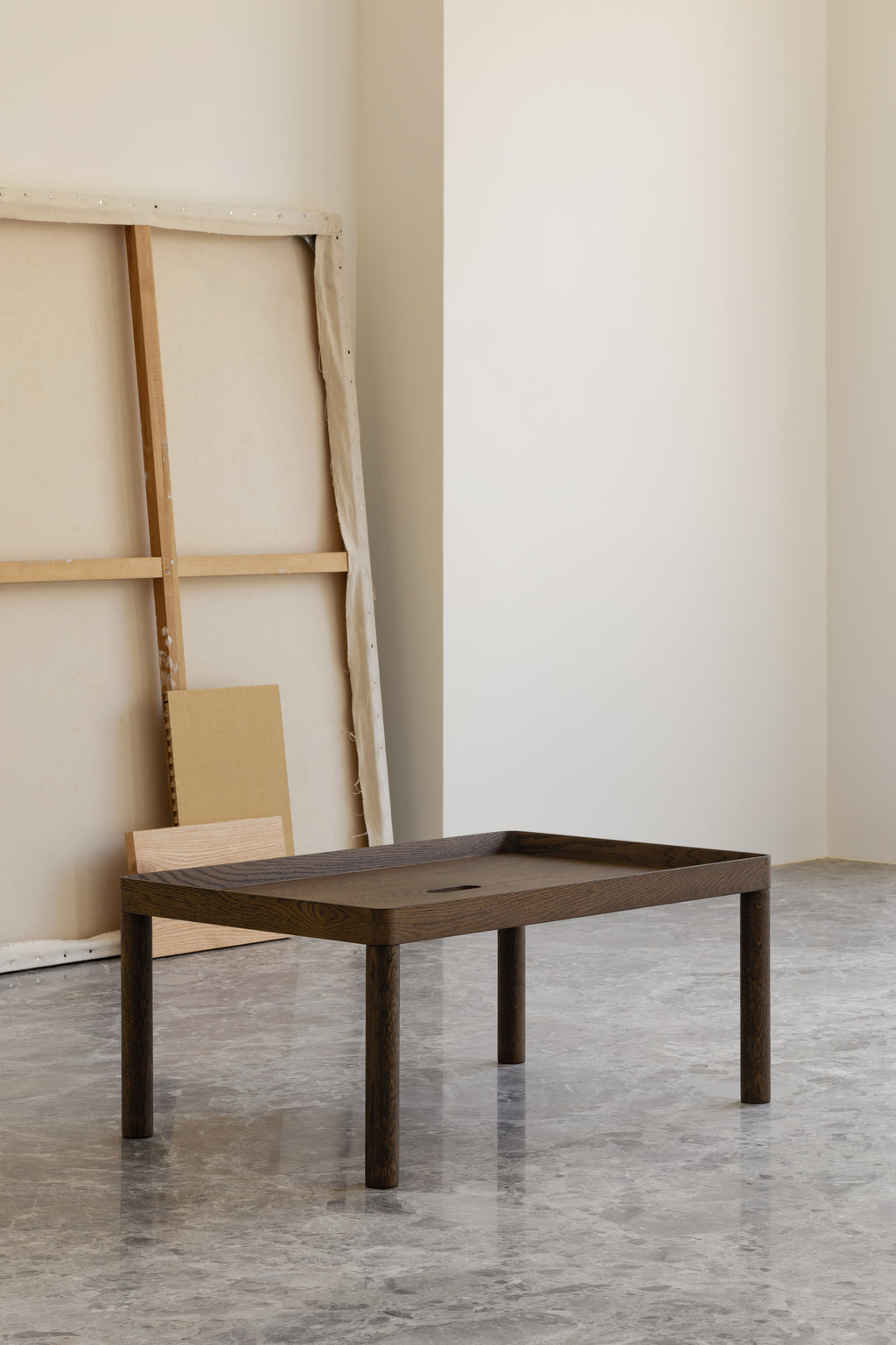 Sister Coffee Table - 煙燻