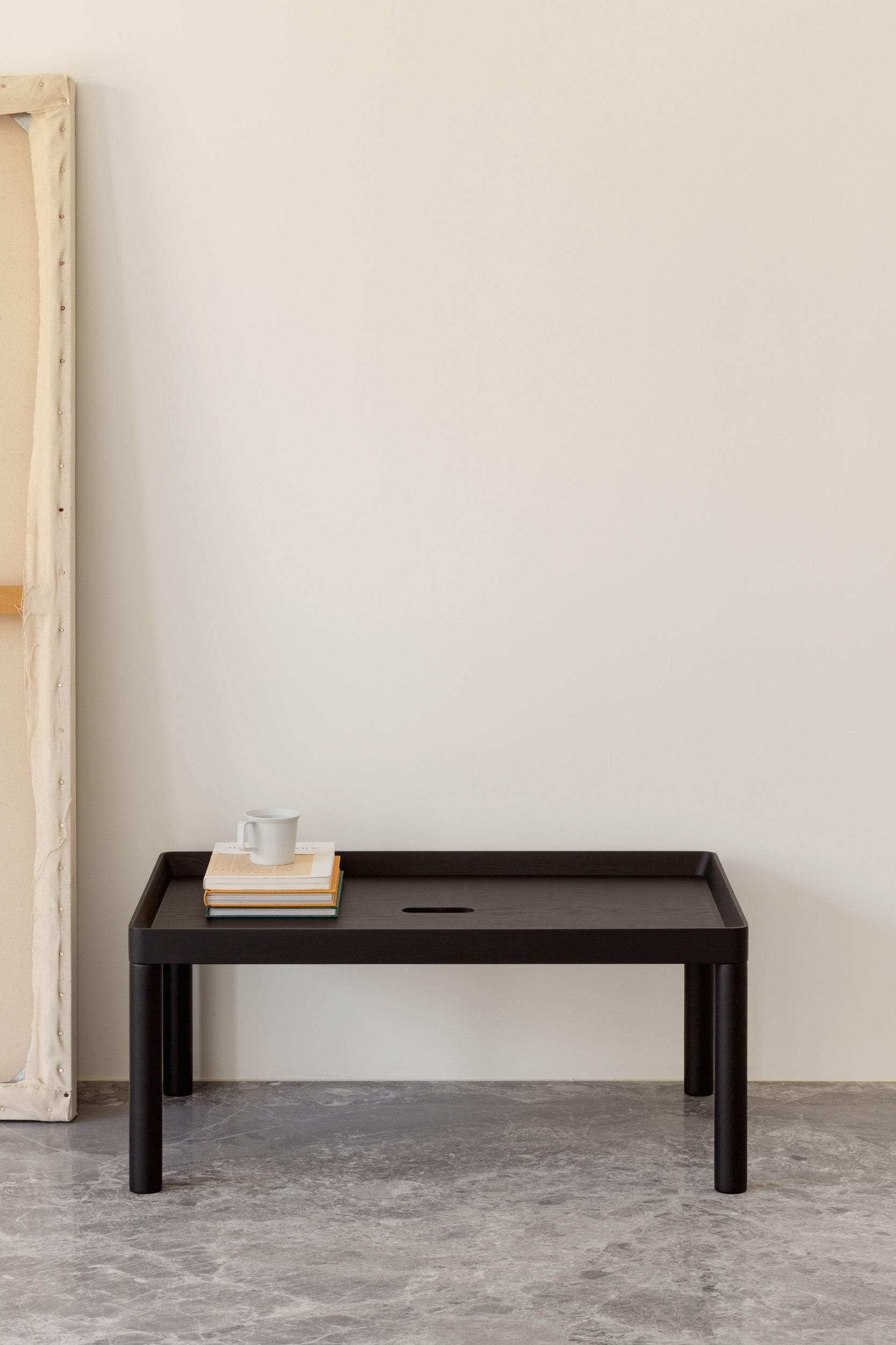 Sister Coffee Table - 黑