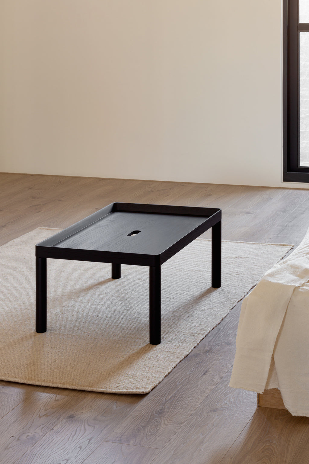 Sister Coffee Table - 黑