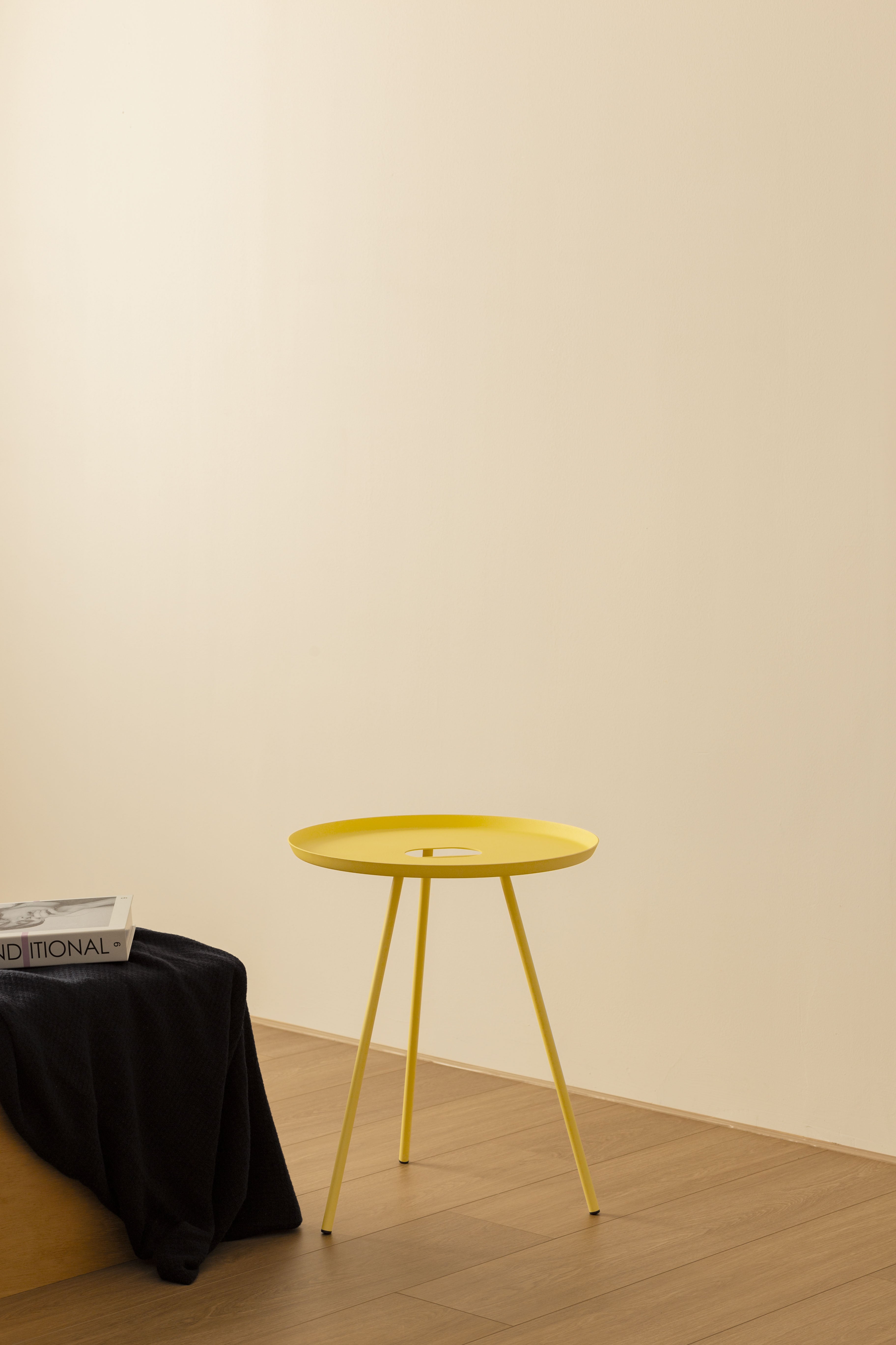 ROVE Table - 鵝黃