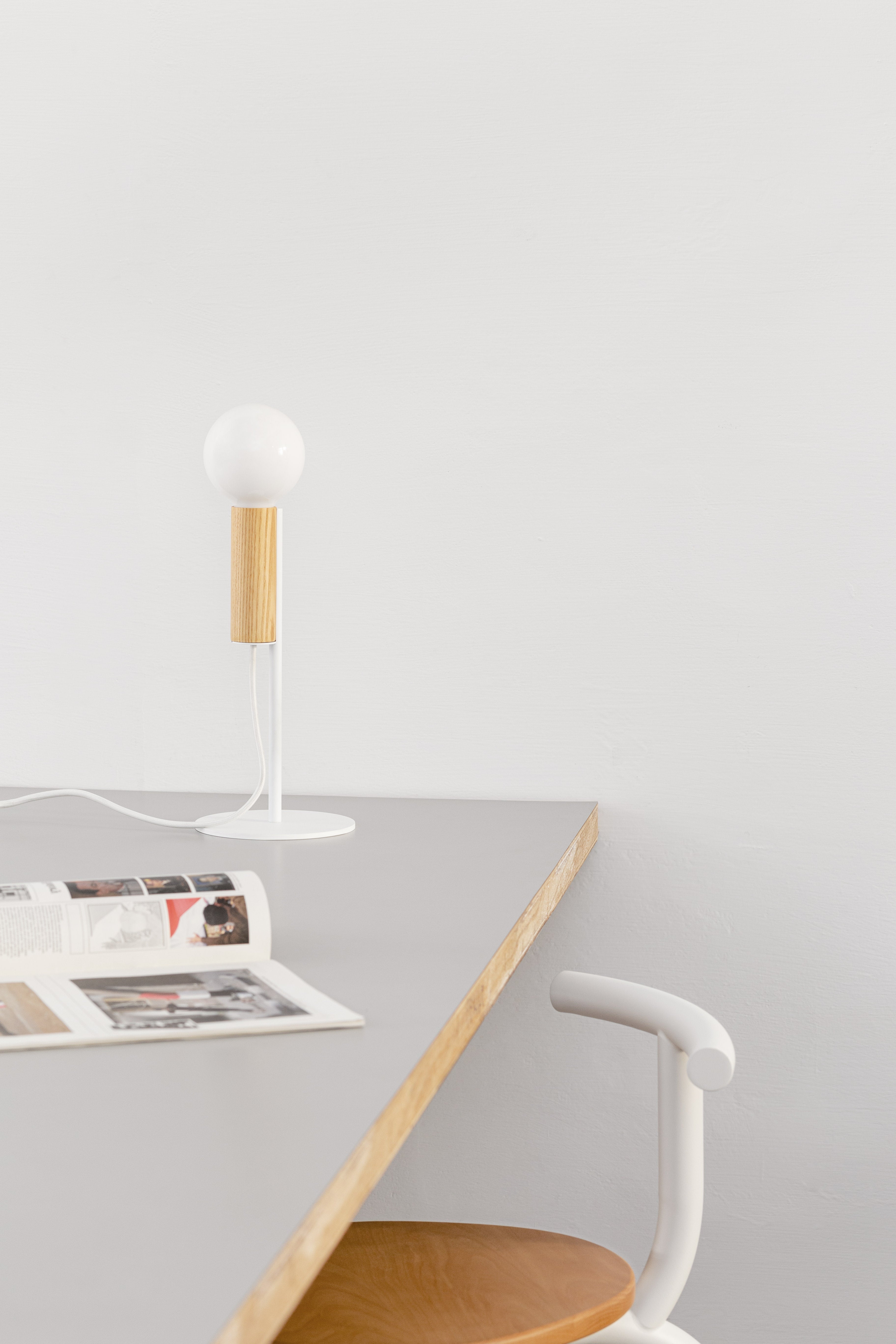 CHERRY Table Lamp - 兩色