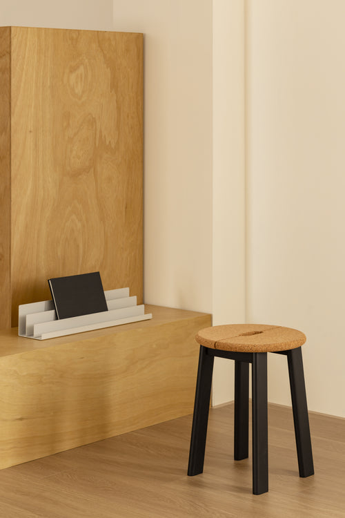 BRAVO Stool - 軟木椅座 - 黑