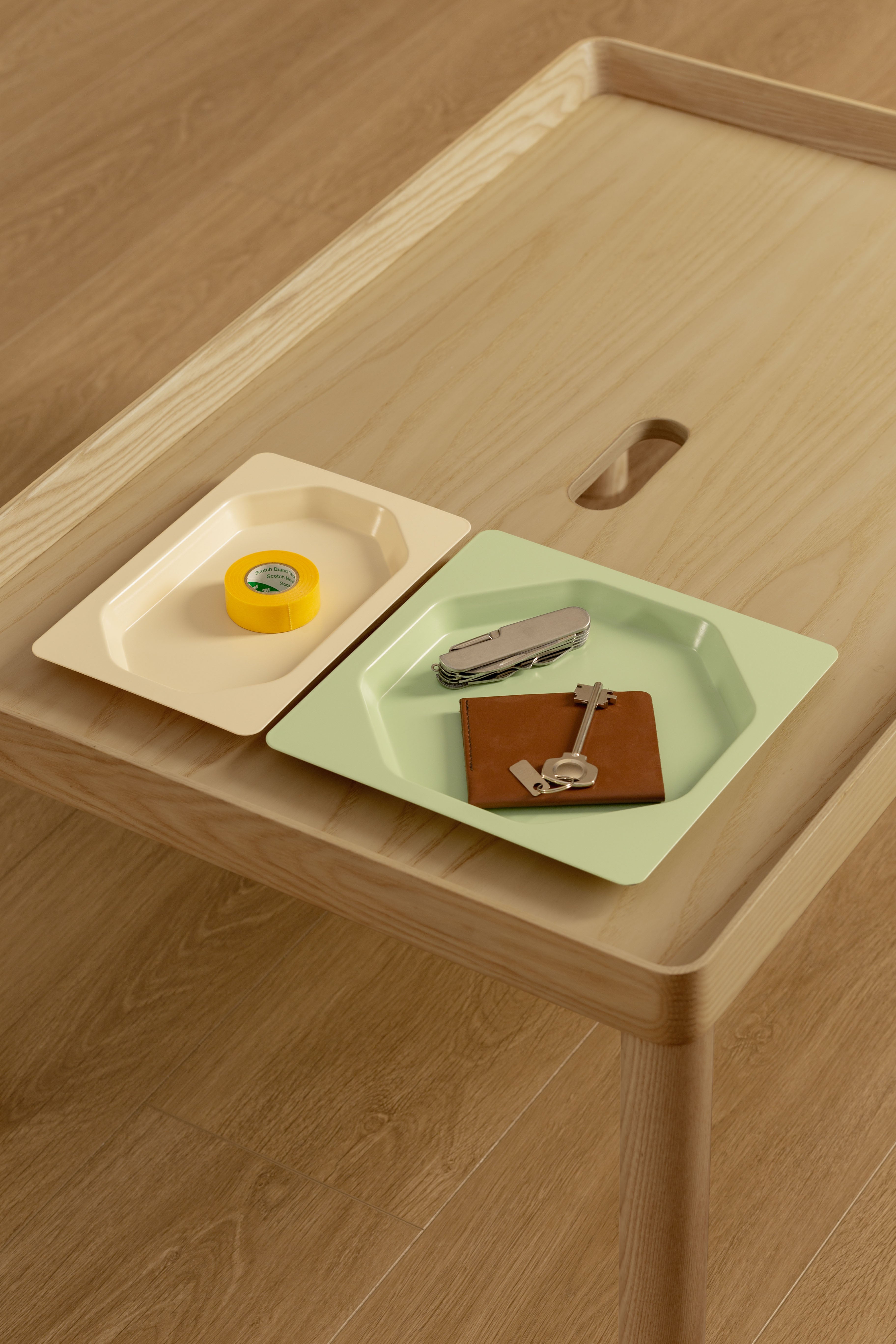 PURU Tray L - 多色