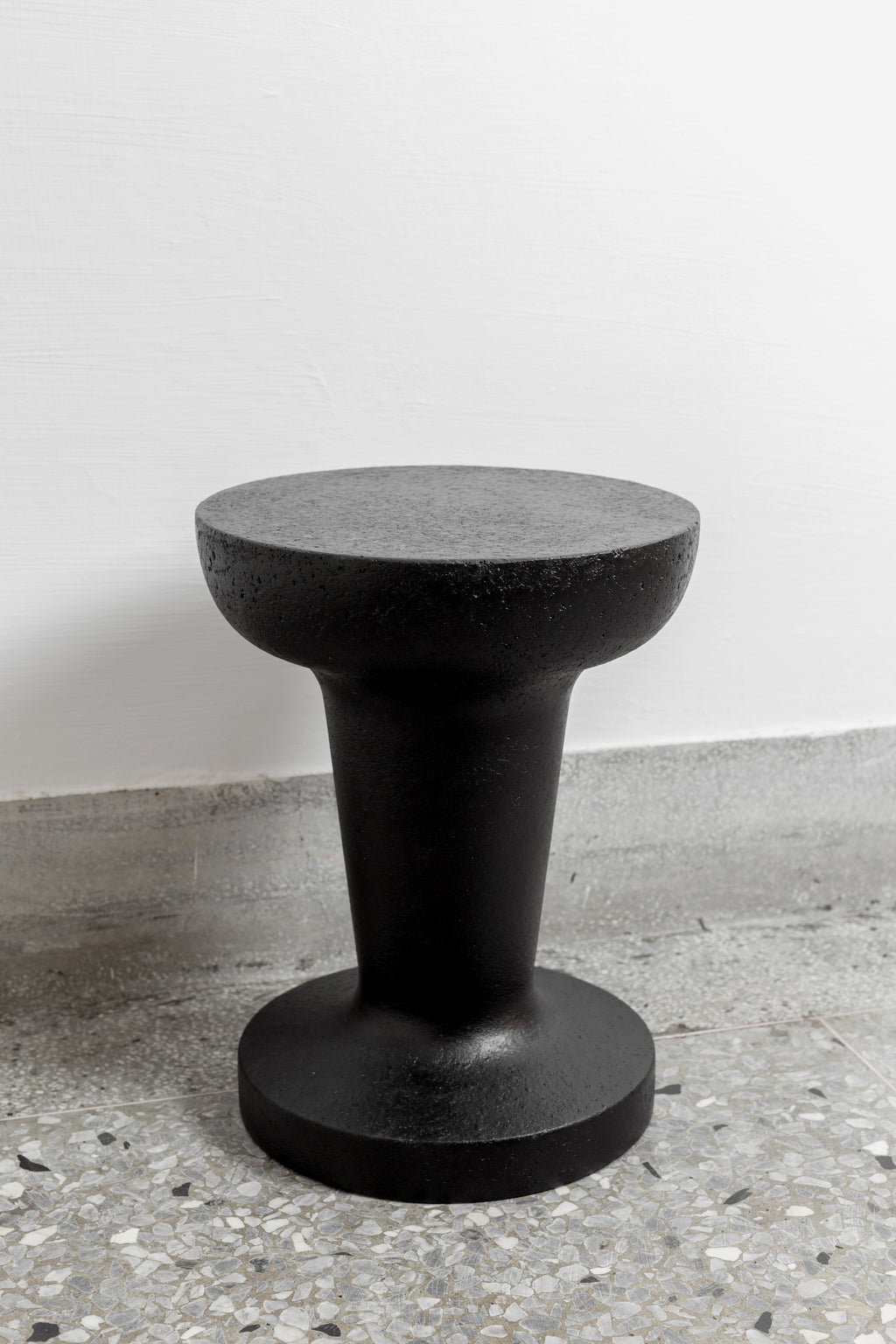 PUSHPIN Mini 軟木桌凳 - 黑