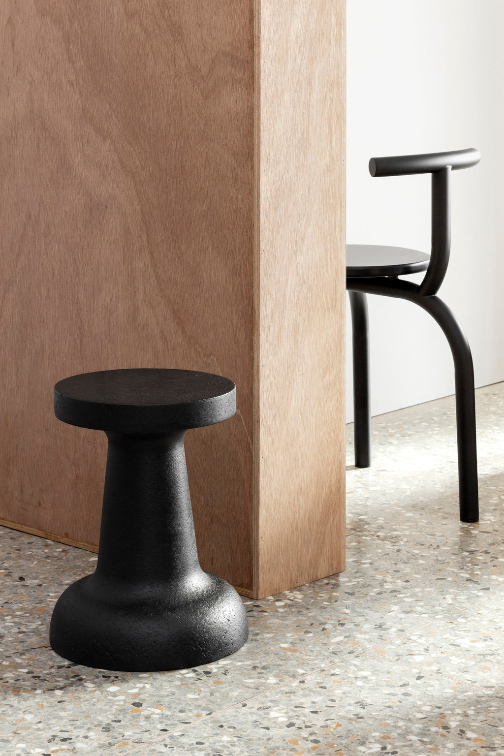 PUSHPIN Mini 軟木桌凳 - 黑