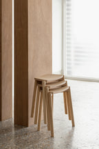TARS Stool - 原木